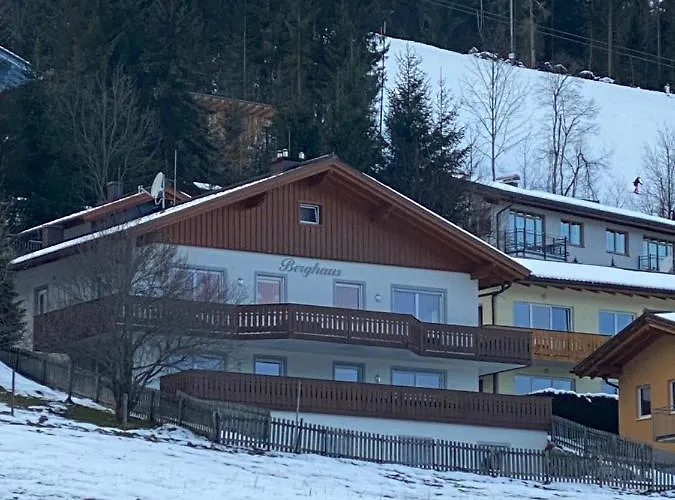 Berghaus Флахау